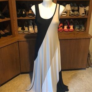 Calvin Klein color blocked maxi dress | Medium